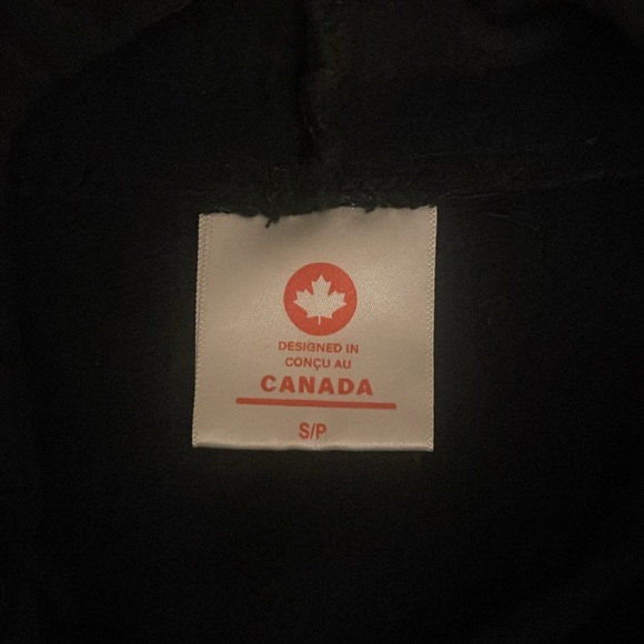 Canadian Hoodie - Picture 3 of 5